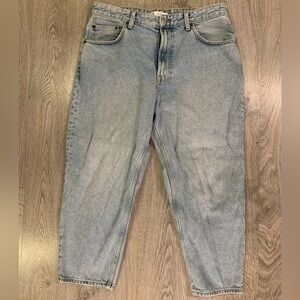 Zara Men's Relaxed Fit Light Blue Jeans